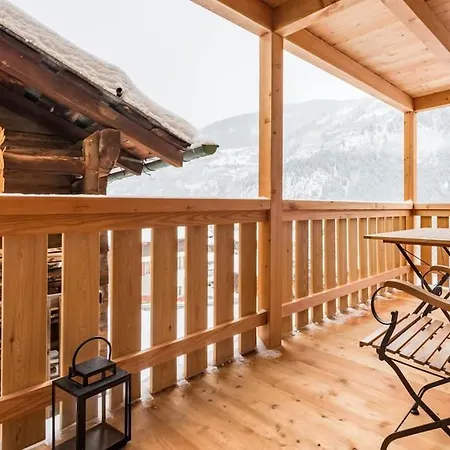 Hygge Hues - 2 Grengiols