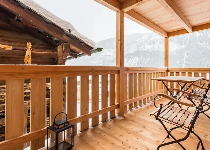 Hygge Hues - 2 Grengiols